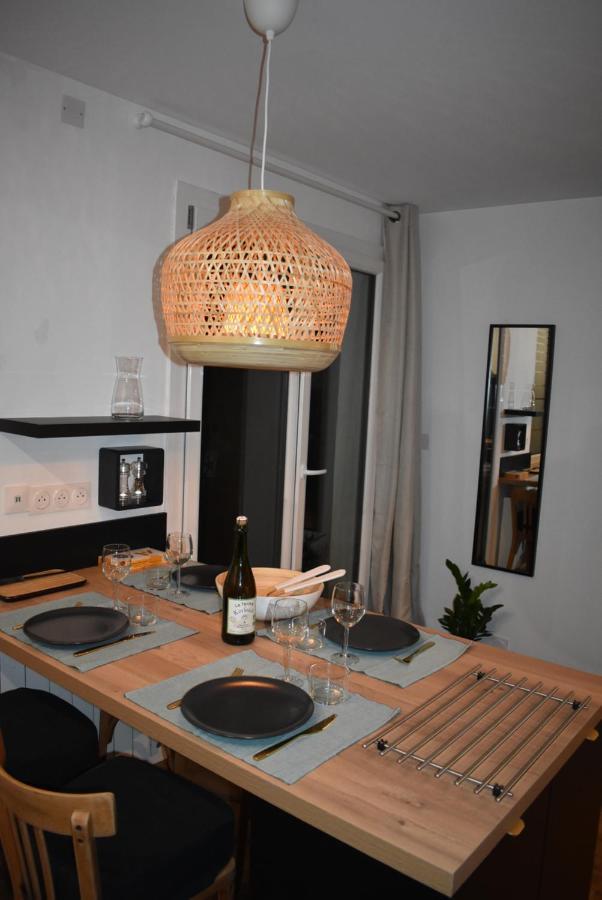 Le Duclos, Appartement Rez-De-Jardin Dinan Centre Экстерьер фото